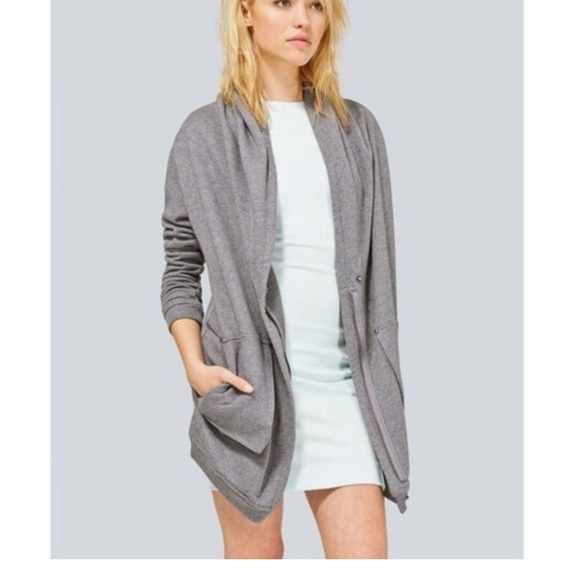 Wilfred Free Rousseau Sweater- Aritzia - Picture 7 of 7